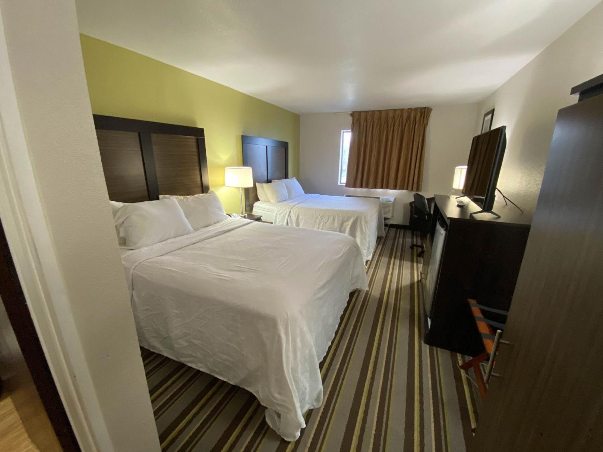 Hotel 6 Lancaster 2*