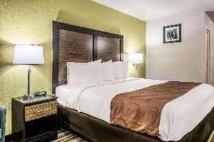 Hotel 6 Lancaster 2*